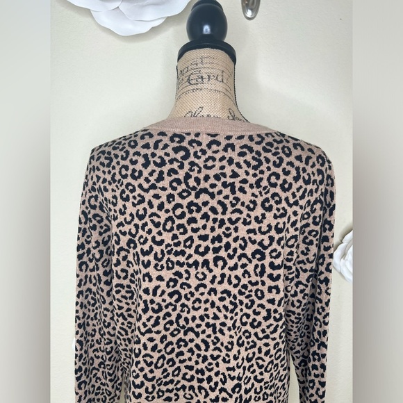 A New Day Tan & Black Leopard Animal Print Sweater Size Extra Extra Large - Picture 11 of 15